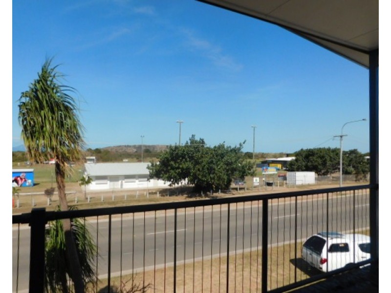 2B Hay Street, Bowen QLD 4805