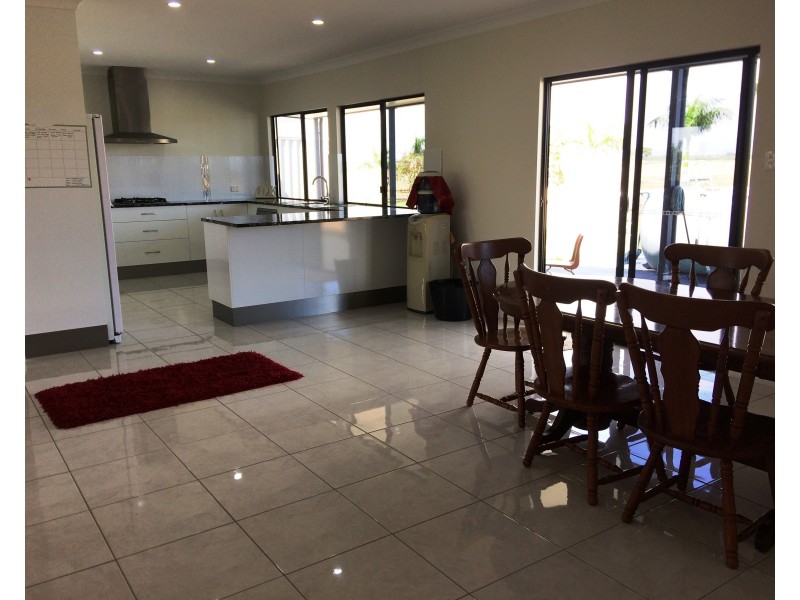 129 Inveroona Road, Bowen QLD 4805