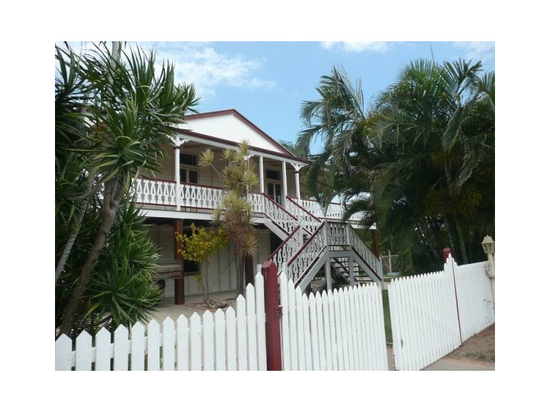 2 Dalrymple Street, Bowen QLD 4805