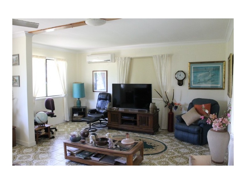 40 Inverdon Road, Bowen QLD 4805