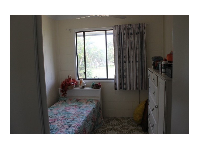 40 Inverdon Road, Bowen QLD 4805