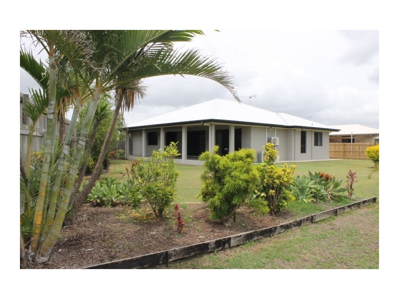 16 Lucinda Place, Bowen QLD 4805