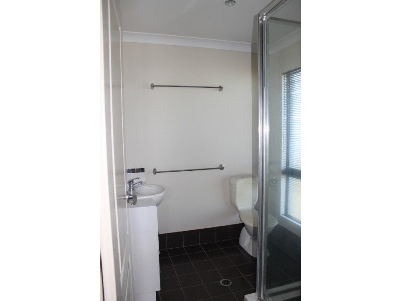 16 Lucinda Place, Bowen QLD 4805