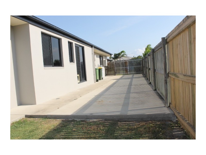 16 Lucinda Place, Bowen QLD 4805