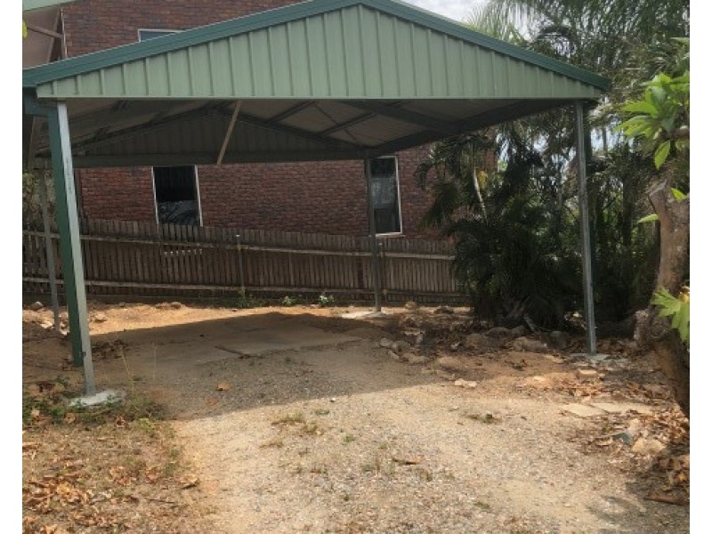 12 Hay Street, Bowen QLD 4805