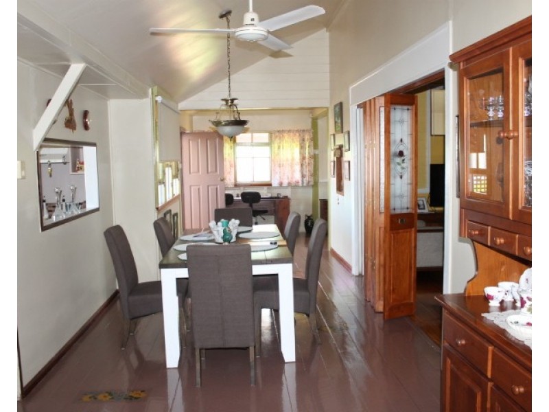 6 Hay Street, Bowen QLD 4805