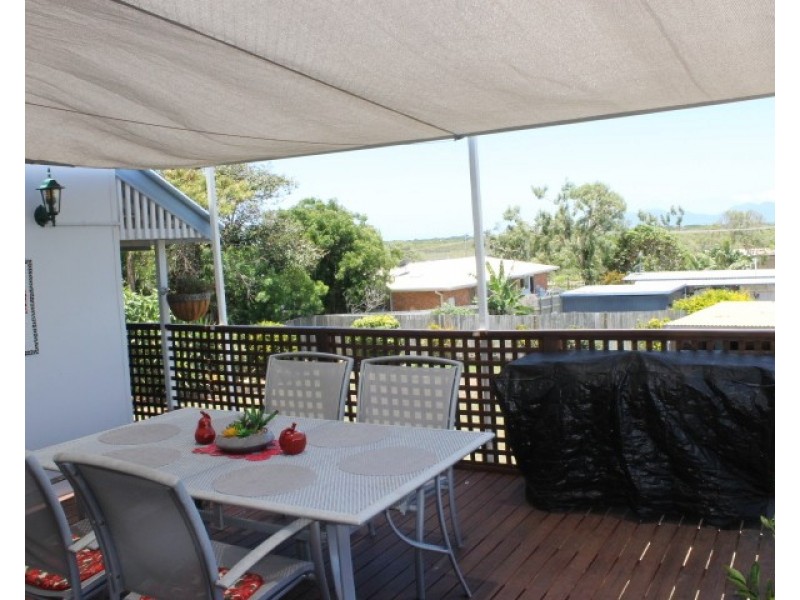 6 Hay Street, Bowen QLD 4805