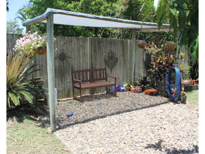 6 Hay Street, Bowen QLD 4805