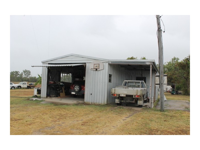 91 Gee Dee Road, Bowen QLD 4805