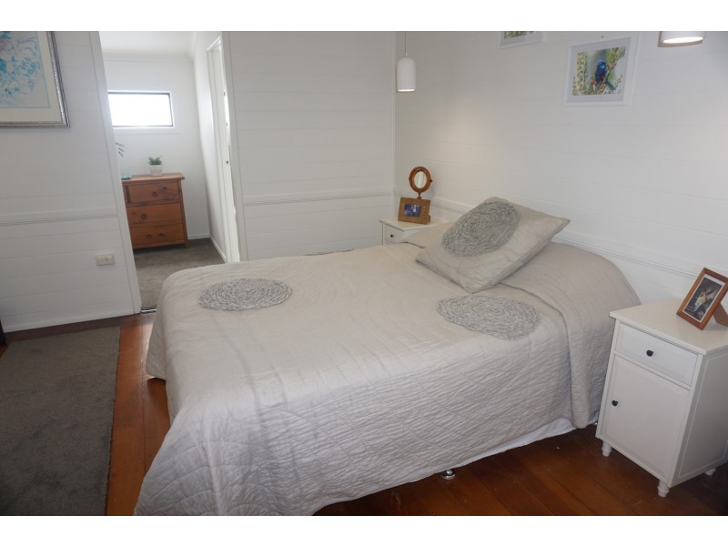 5 Gordon Street, Bowen QLD 4805