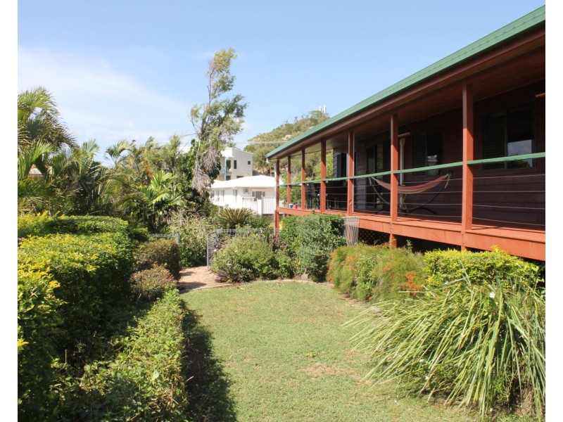 28 Rose Bay Road, Bowen QLD 4805