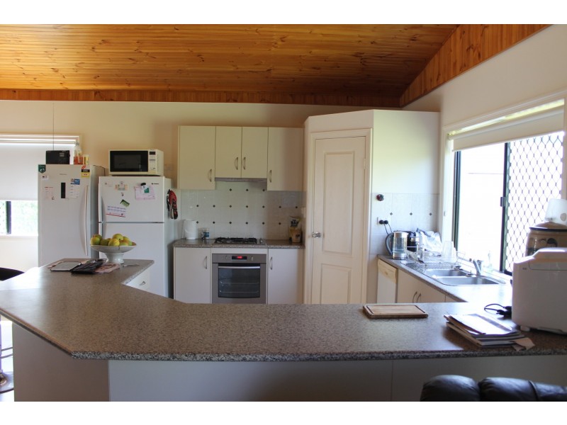 20 Lucinda Place, Bowen QLD 4805