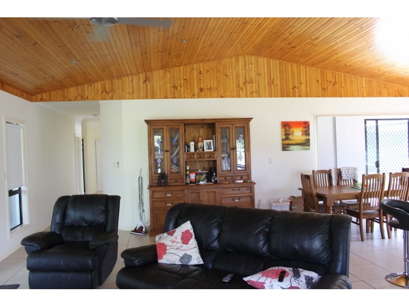20 Lucinda Place, Bowen QLD 4805
