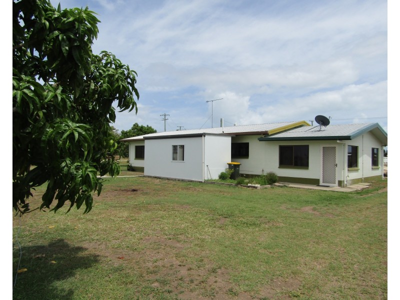 59 FLEMINGTON ROAD, Bowen QLD 4805