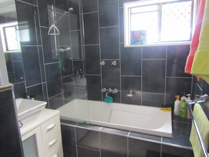 108 Leichhardt Street, Bowen QLD 4805