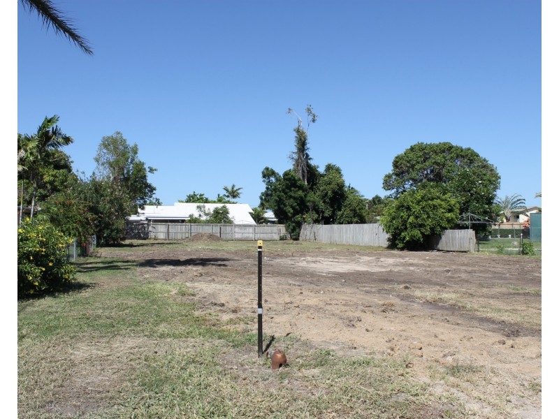 10 Marshall Street, Bowen QLD 4805