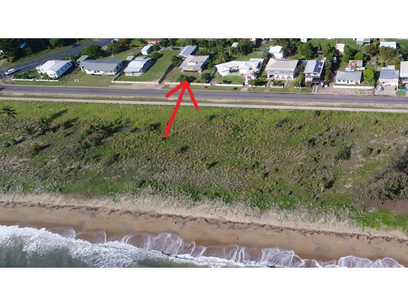 71 Queens Beach Esplanade, Bowen QLD 4805