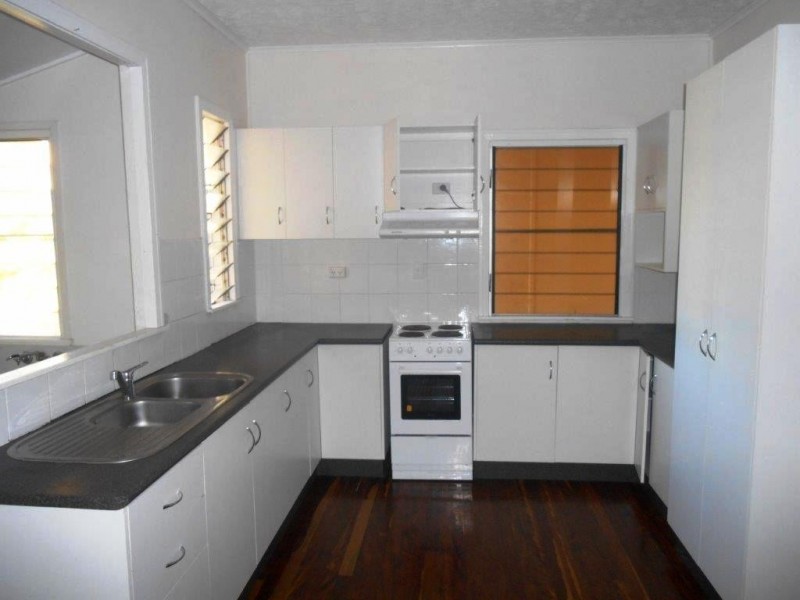 56 Tracey Street, Bowen QLD 4805