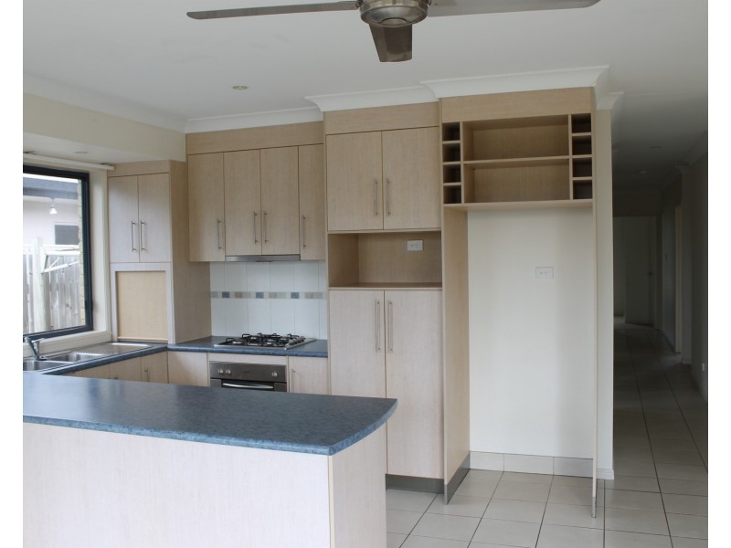 13 Kirkpatrick Court, Bowen QLD 4805