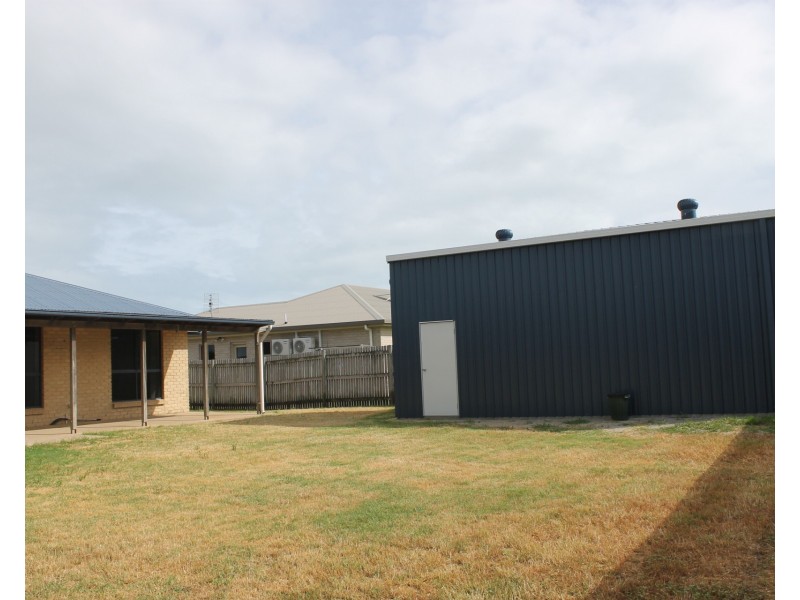 13 Kirkpatrick Court, Bowen QLD 4805