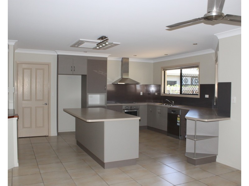 21 Kirkpatrick Court, Bowen QLD 4805