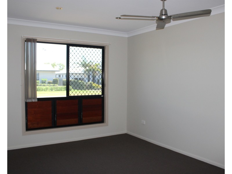 21 Kirkpatrick Court, Bowen QLD 4805