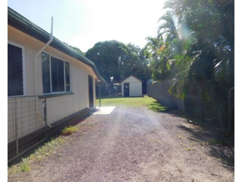 28 Tracey Street, Bowen QLD 4805
