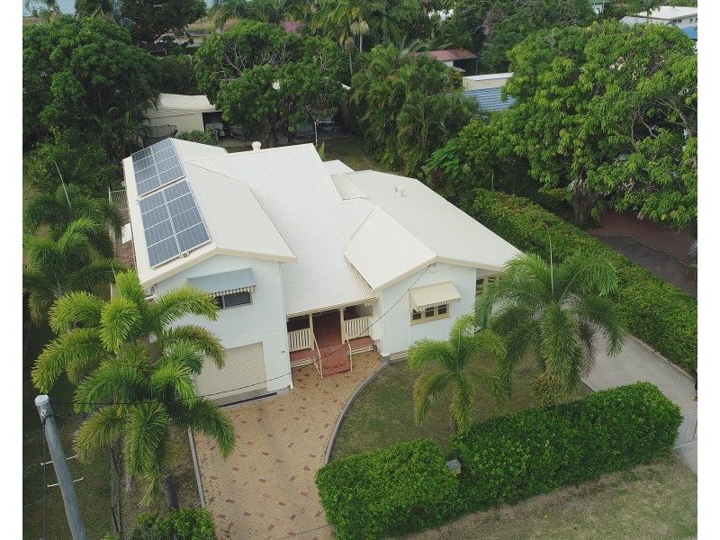 60 Murroona Street, Bowen QLD 4805
