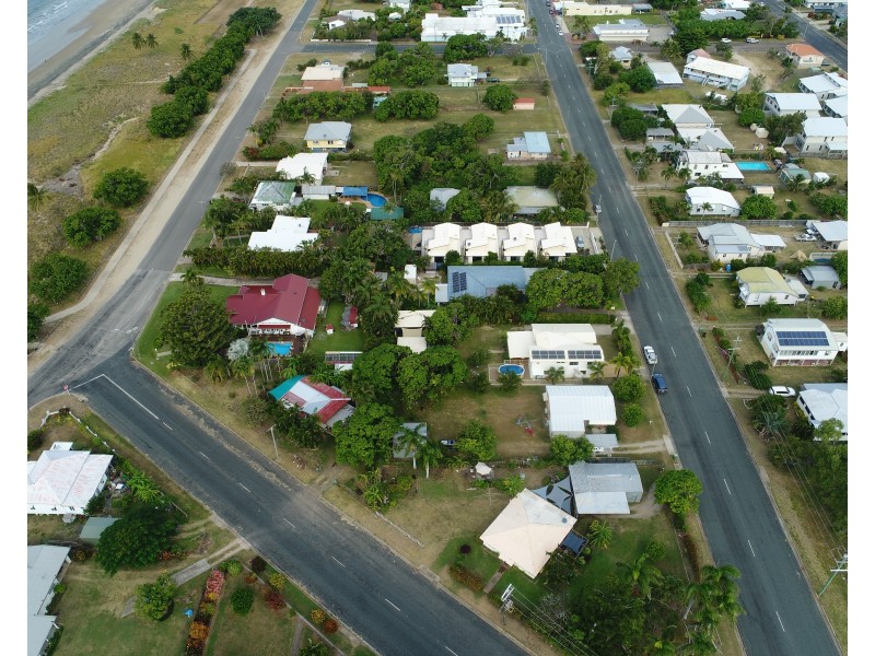 60 Murroona Street, Bowen QLD 4805