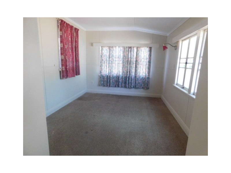 123 Herbert Street, Bowen QLD 4805