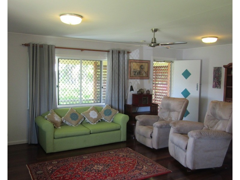 35 Tollington Road, Bowen QLD 4805