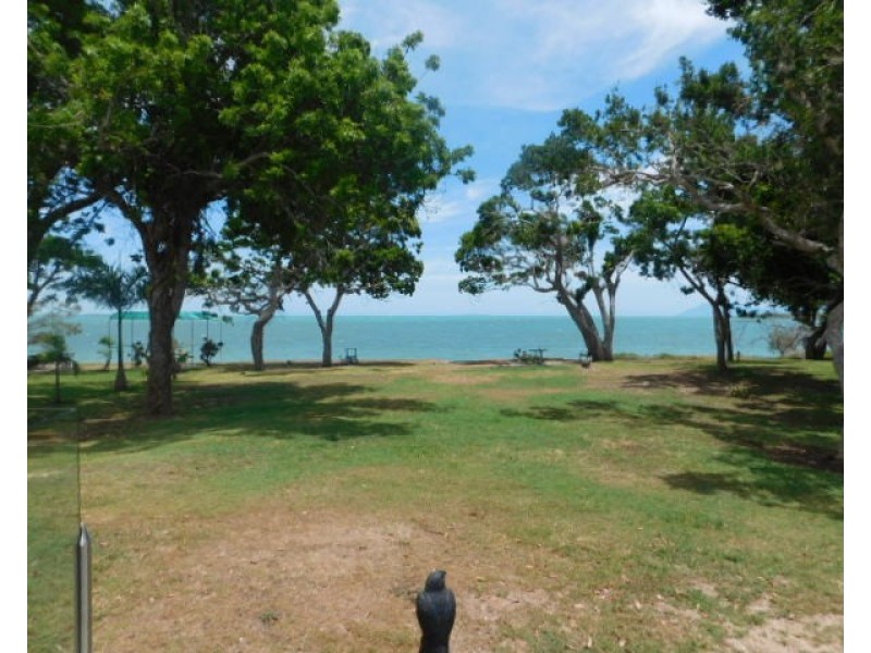 54 Baxter Avenue, Bowen QLD 4805