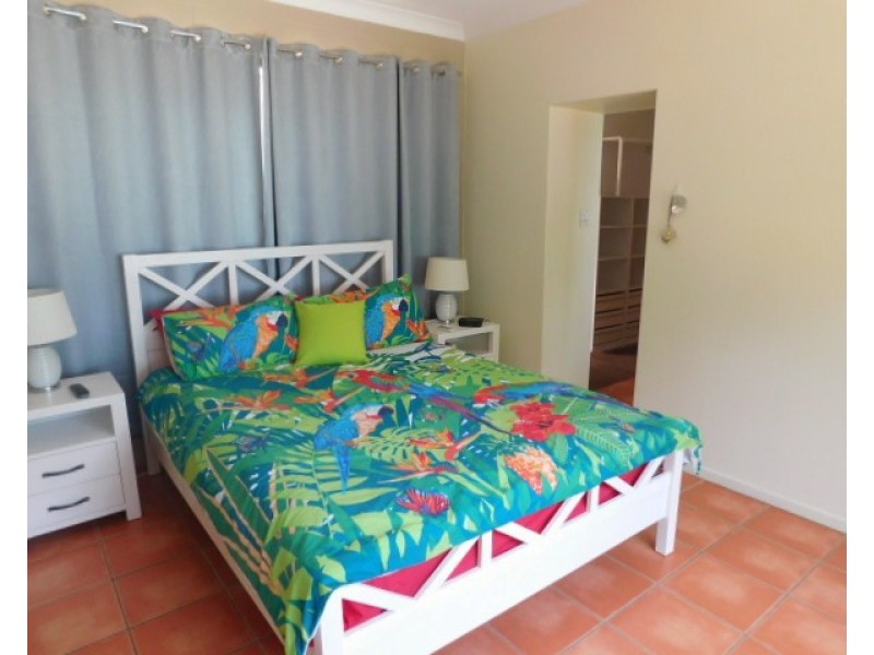 54 Baxter Avenue, Bowen QLD 4805