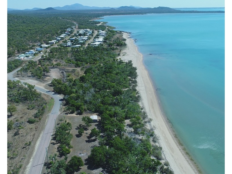 70 Baxter Avenue, Bowen QLD 4805