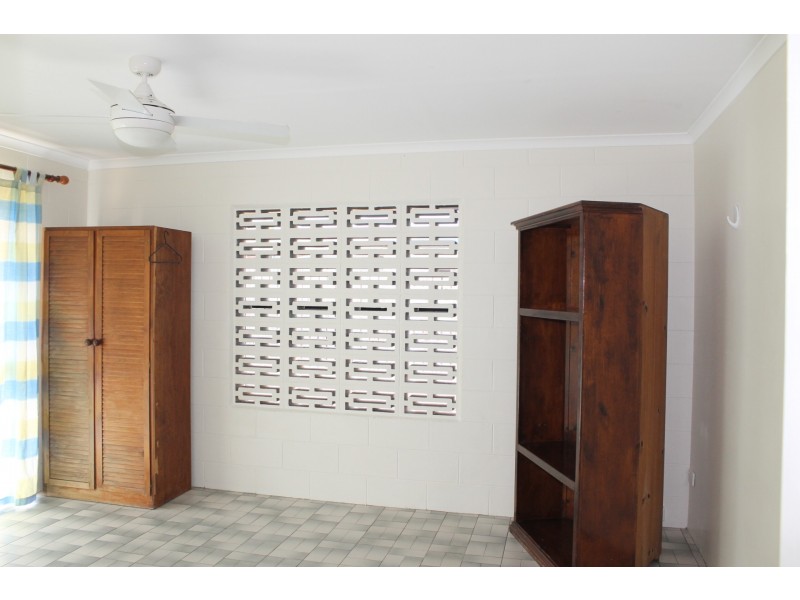 7 Queens Road, Bowen QLD 4805