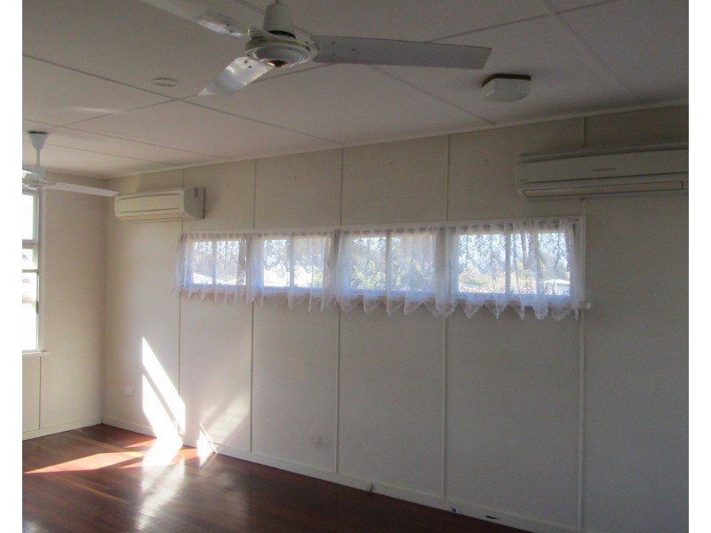 23 Strathmore Street, Collinsville QLD 4804