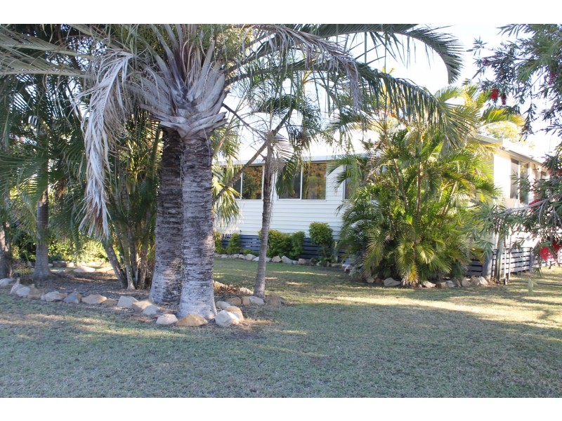 67 Murroona Street, Bowen QLD 4805