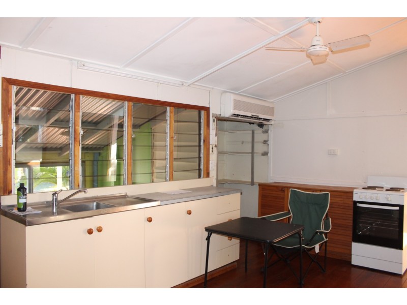 67 Murroona Street, Bowen QLD 4805