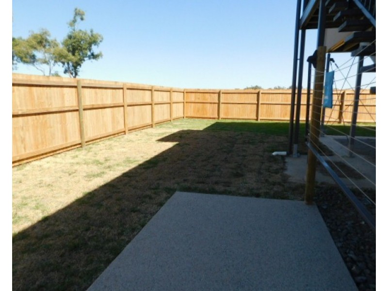 3 Baker Street, Bowen QLD 4805