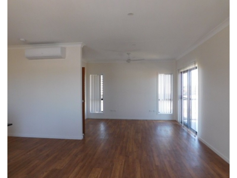 25 Baker Street, Bowen QLD 4805