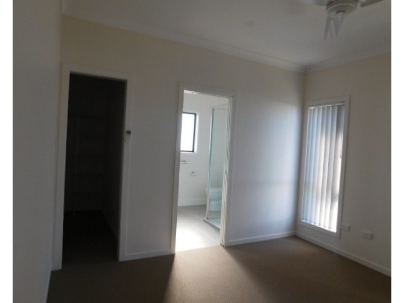 25 Baker Street, Bowen QLD 4805