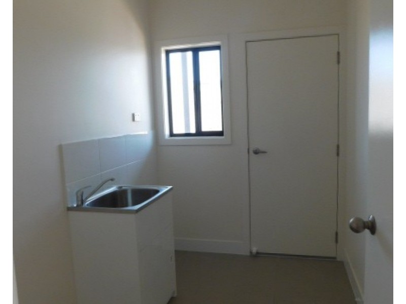 25 Baker Street, Bowen QLD 4805