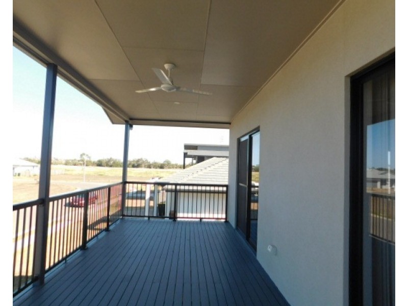 25 Baker Street, Bowen QLD 4805