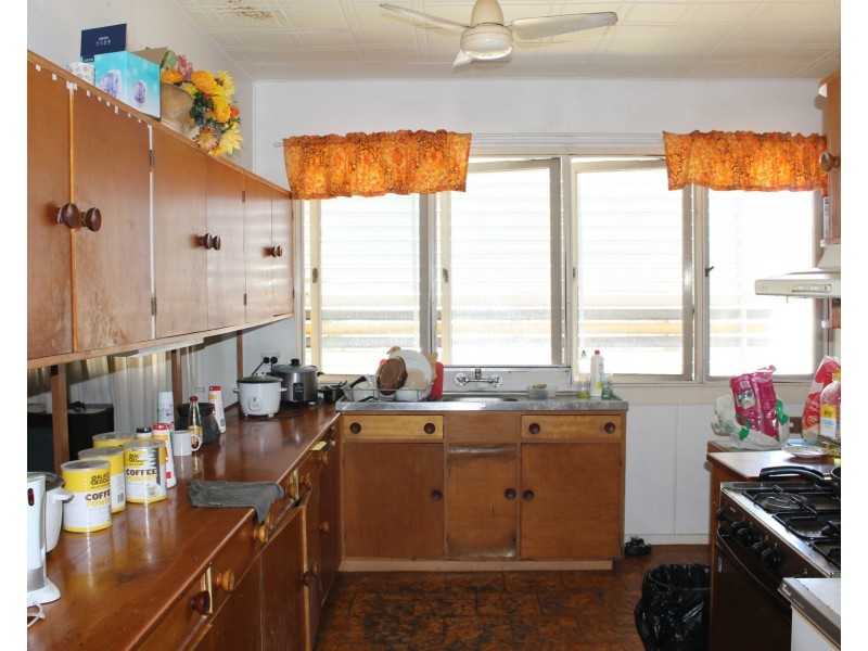 28 Powell Street, Bowen QLD 4805