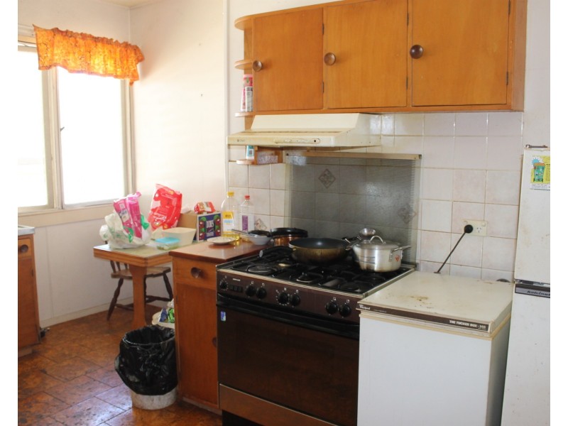 28 Powell Street, Bowen QLD 4805