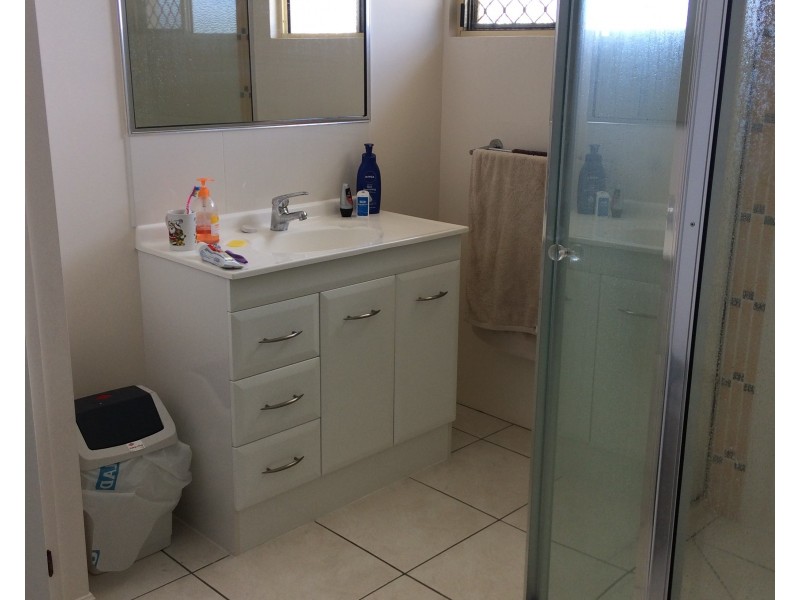 14 Silk Road, Bowen QLD 4805