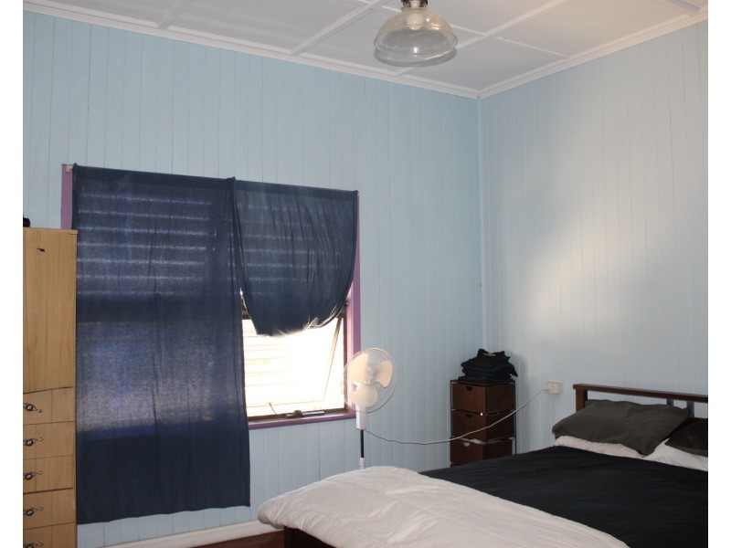 76 Powell Street, Bowen QLD 4805