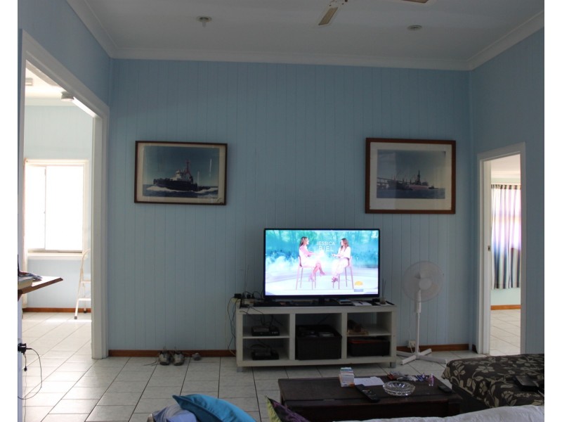 76 Powell Street, Bowen QLD 4805