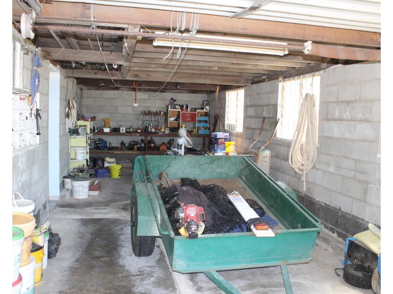 76 Powell Street, Bowen QLD 4805