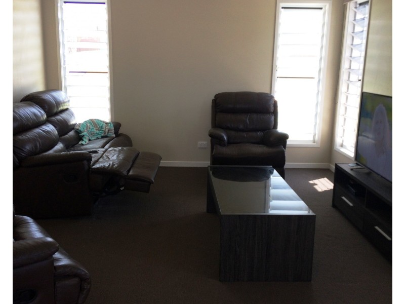 4 Silk Road, Bowen QLD 4805